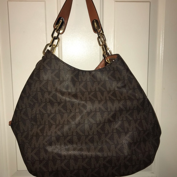 Michael Kors Handbags - Michael Khors handbag